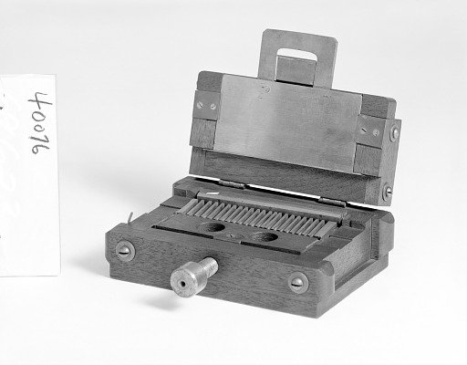 Patent Model of a Type Mold
