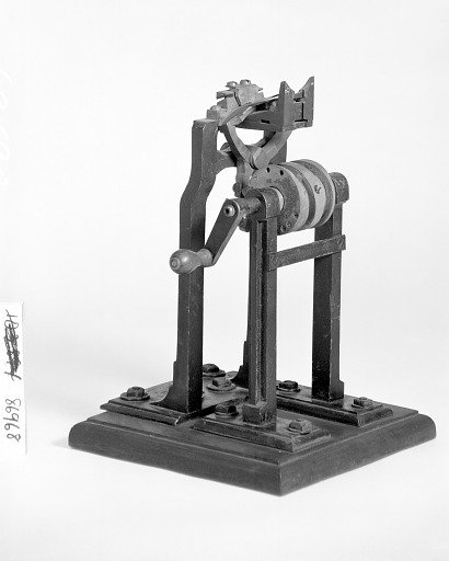 Patent Model of a Type Breaker