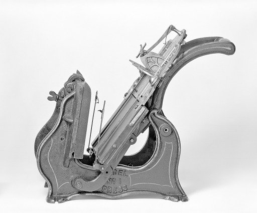 Patent model of a Feeding Apparatus for Card Presses
