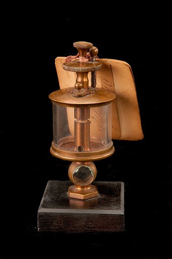 Hay Gravity-Feed Oiler, Patent Model