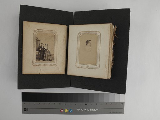 pages, carte-de-visite album