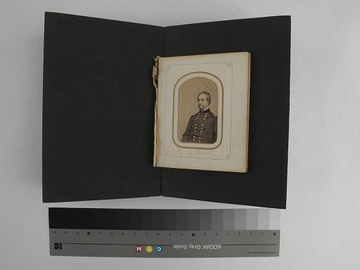 page, carte-de-visite album