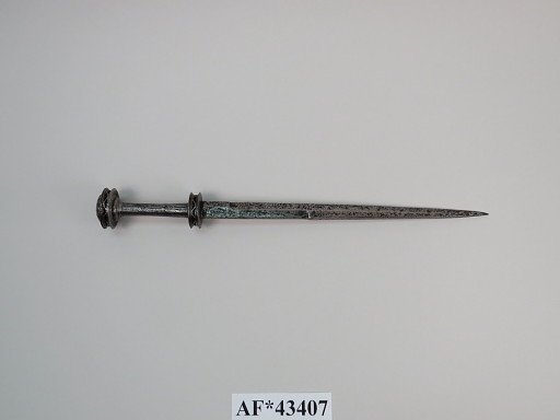 Rondel Dagger