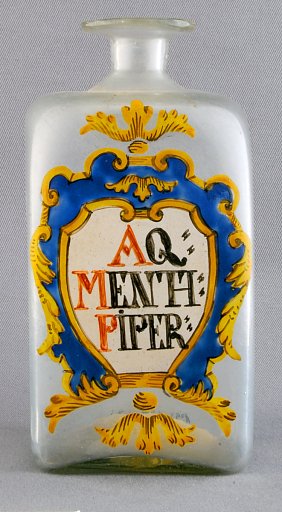 AQ MENTH PIPER