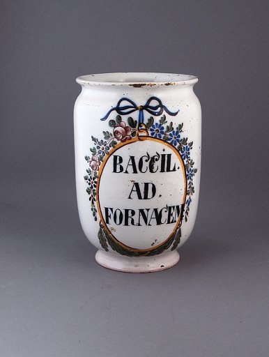 BACCIL AD FORNACEM