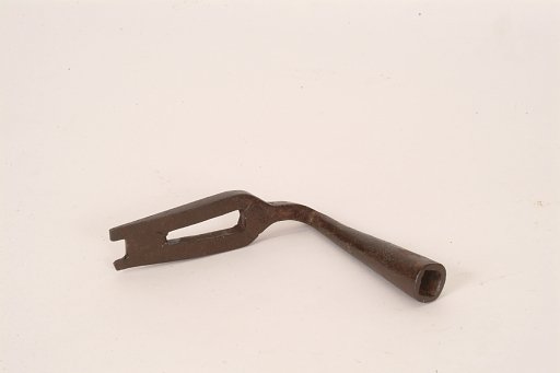 Bed Key