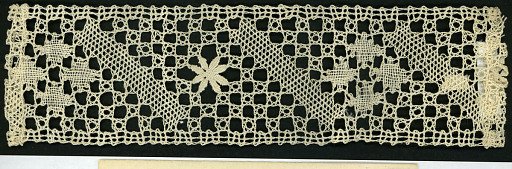 Amoy Lace Guild Bobbin Lace Sample