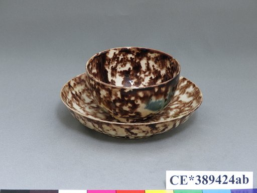 teabowl; saucer