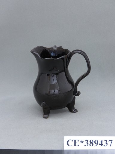 cream pot