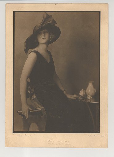 Eve Grey