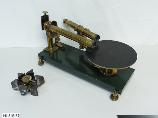 Spectrometer
