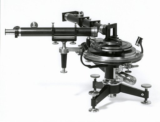 Spectrometer