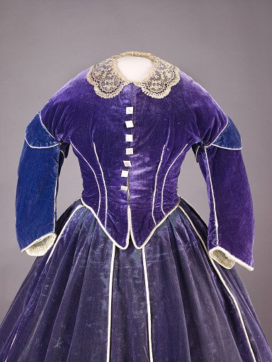 Mary Lincoln's Dress