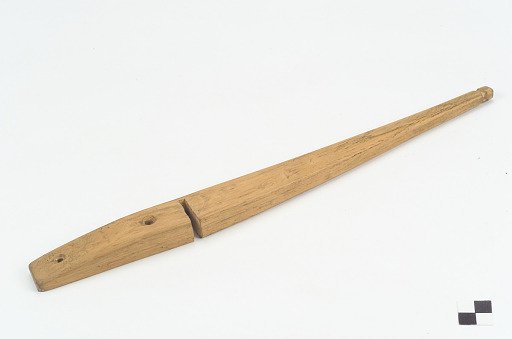 Clamp for making wampum beads