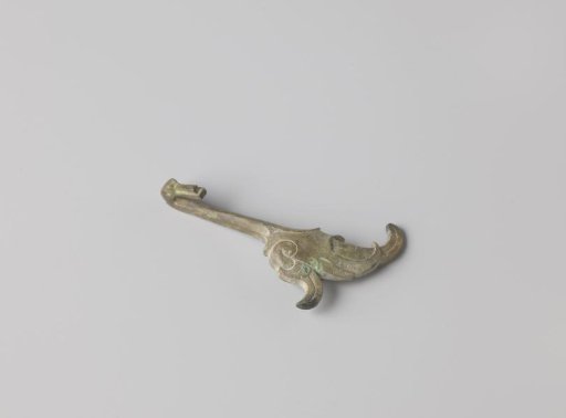 Belt Hook in the Form of a Bird