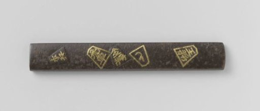 Sword knife hilt with chess pieces