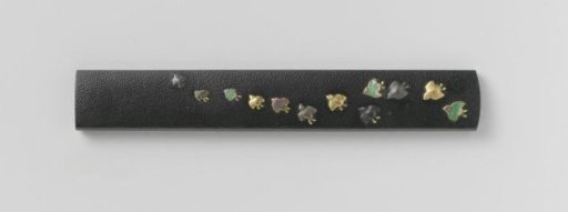 Sword knife hilt with flying sparrows