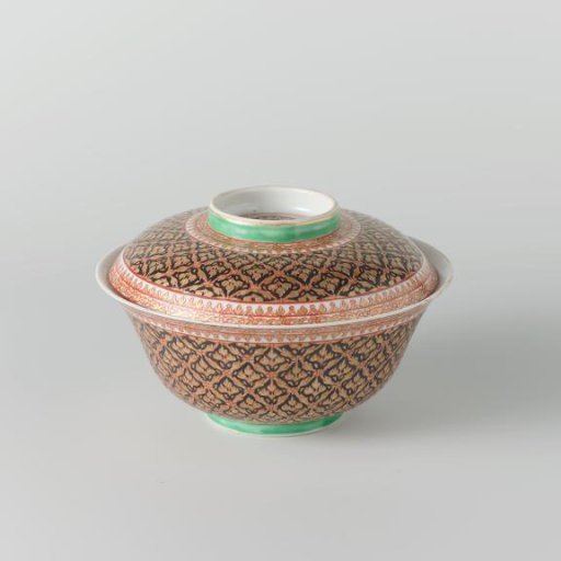 Covered bowl