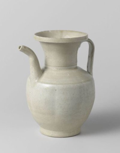 Ewer with fluted sides