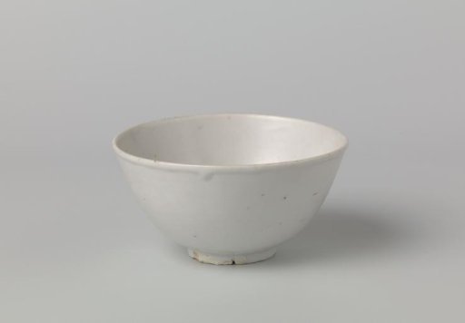 Bowl with a white glaze