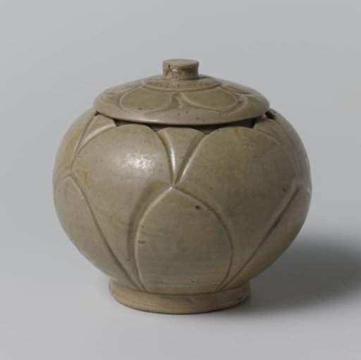 Covered jar with incised flower petals