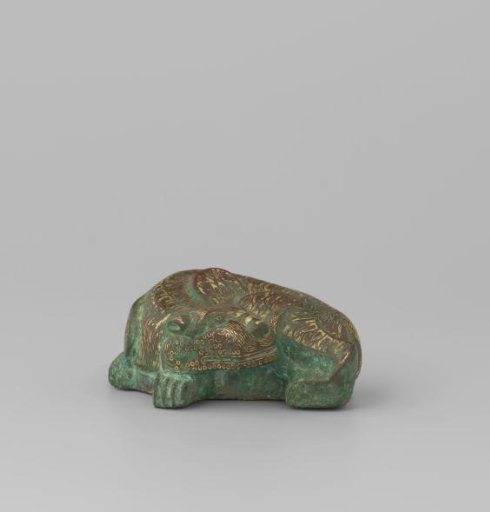 Weight in the shape of a tiger