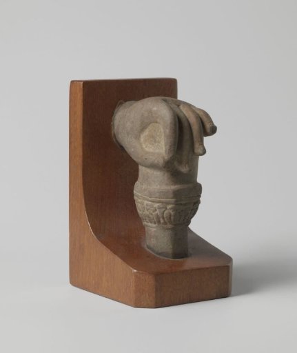 Hand of a Vishnu figure