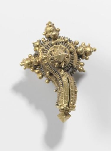 Hair ornament