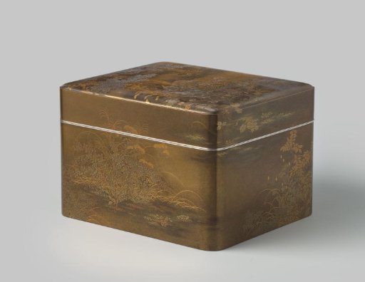 Accessory Box 'Autumn Plants under the Cedar Trees'