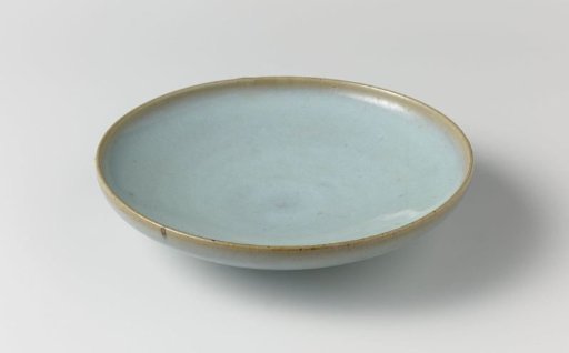 Saucer-dish with a lavender blue glaze