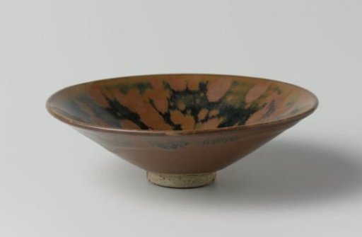 Tea bowl with a 'patridge-feather' glaze