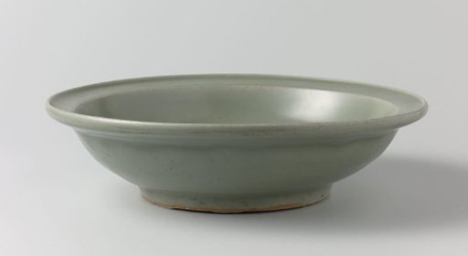 Celadon dish