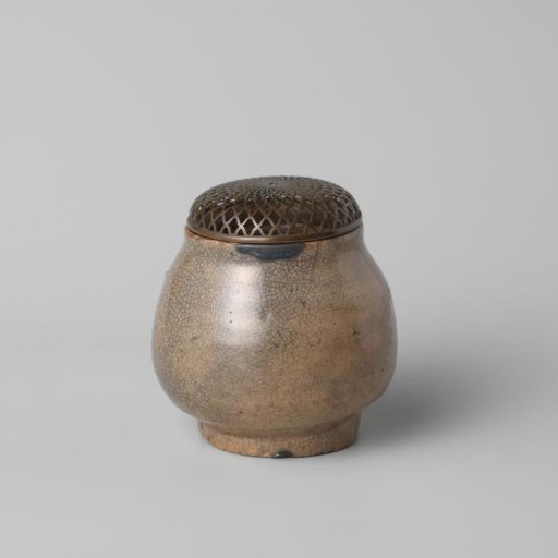 Incense burner with a copper cover
