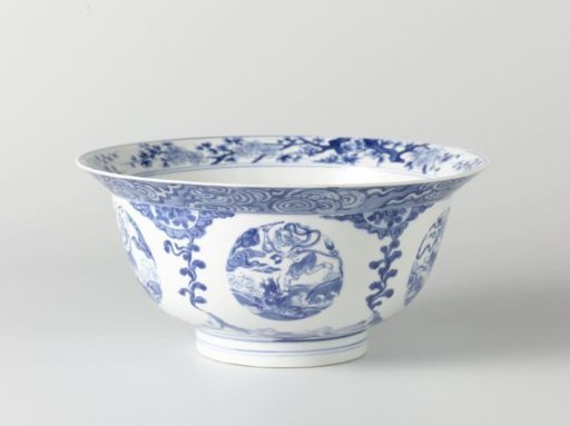 Bowl with Kui Xing and a scholar in a fenced garden