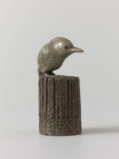 Kogo (incense storage box)