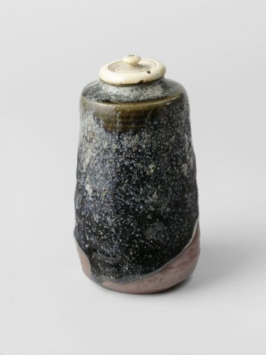 Tea caddy with a blueish black glaze