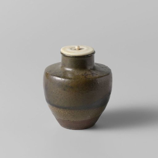 Tea caddy with a green brown glaze