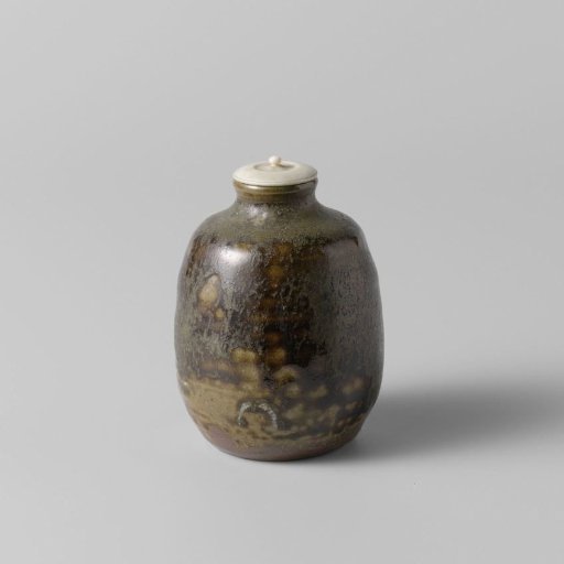 Tea caddy with a green brown glaze