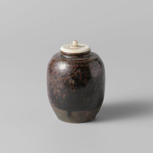 Tea caddy with a brown-spotted glaze
