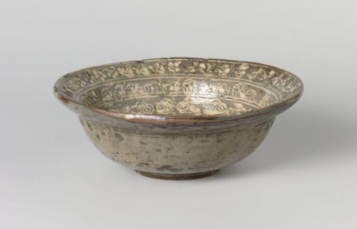 Bowl with a flower roundel and ornamental borders