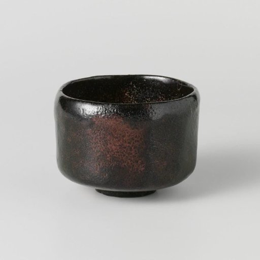 Teabowl with a black brown glaze