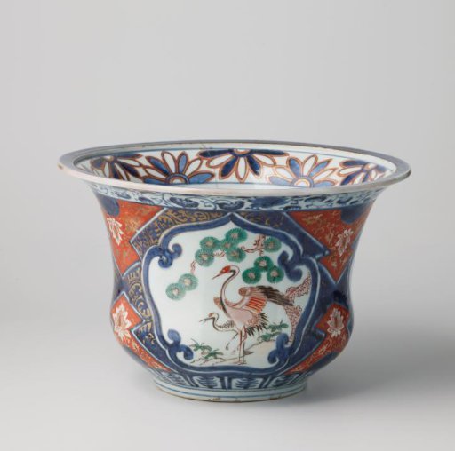 Flowerpot with cranes, shishi, hoo-bird and lotur scrolls