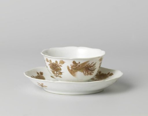 Cup and saucer with flower sprays and feng huangs