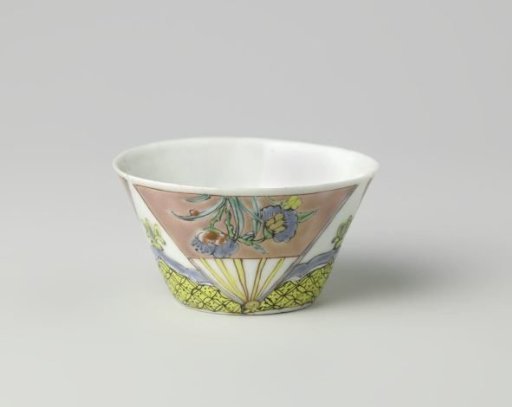 Cup with cock and three fans with flower sprays