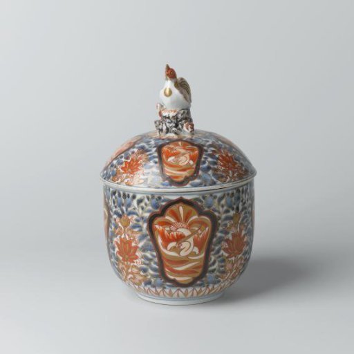 Covered jar with hoo-birds in panels on a ground of lotus and floral scrolls