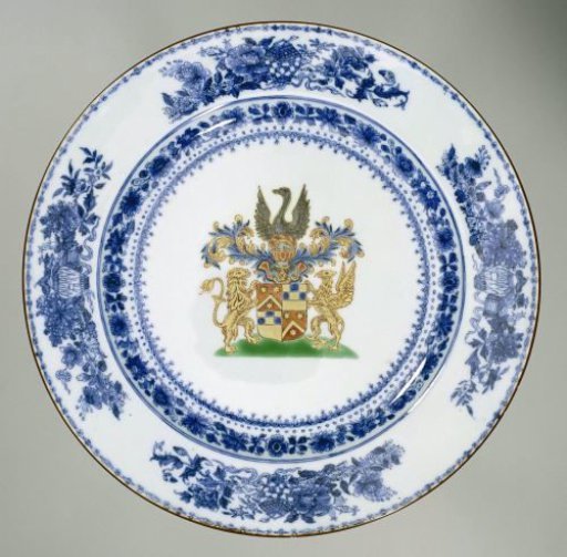 Plate with the arms of the De Jonge family