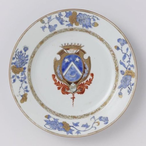 Plate with a crowned family crest and four flower sprays