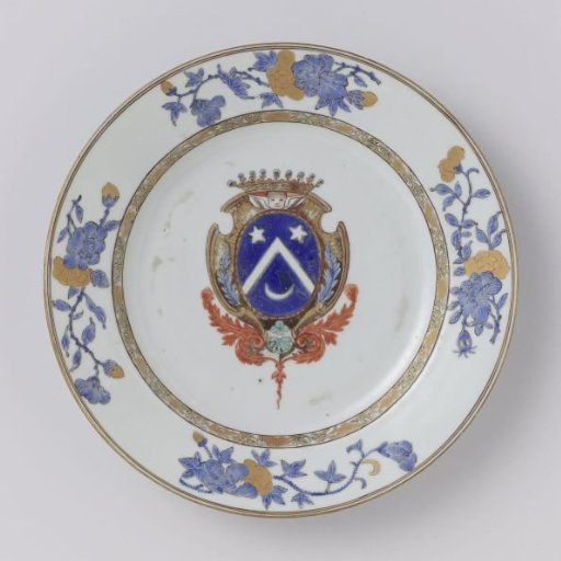 Plate with a crowned family crest and four flower sprays
