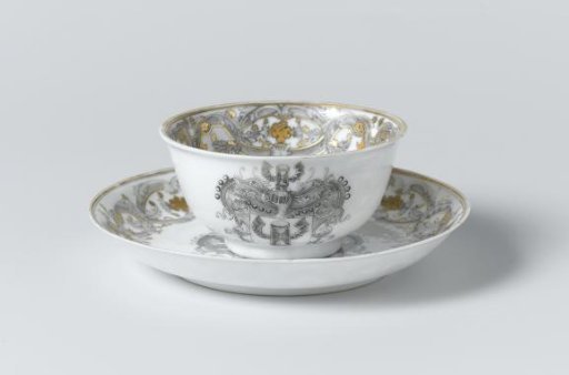 Bell-shaped cup with the arms of the De Marre family