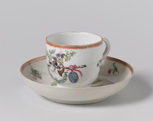Cup with handle with the arms of the Visvliet and Sluymer families